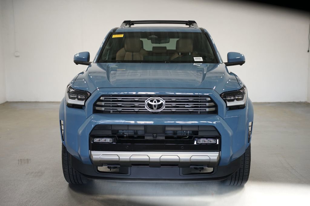 Used 2025 Toyota 4Runner Limited AWD/4WD image 2