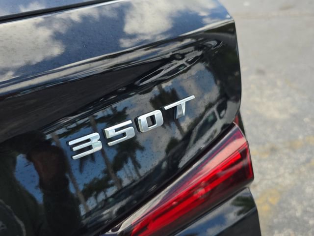 Used 2022 Cadillac XT4 Premium Luxury w/ Enhanced Visibility Package image 8