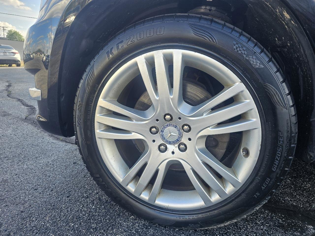 Used 2013 Mercedes-Benz GLK 250 BlueTEC 4MATIC image 9
