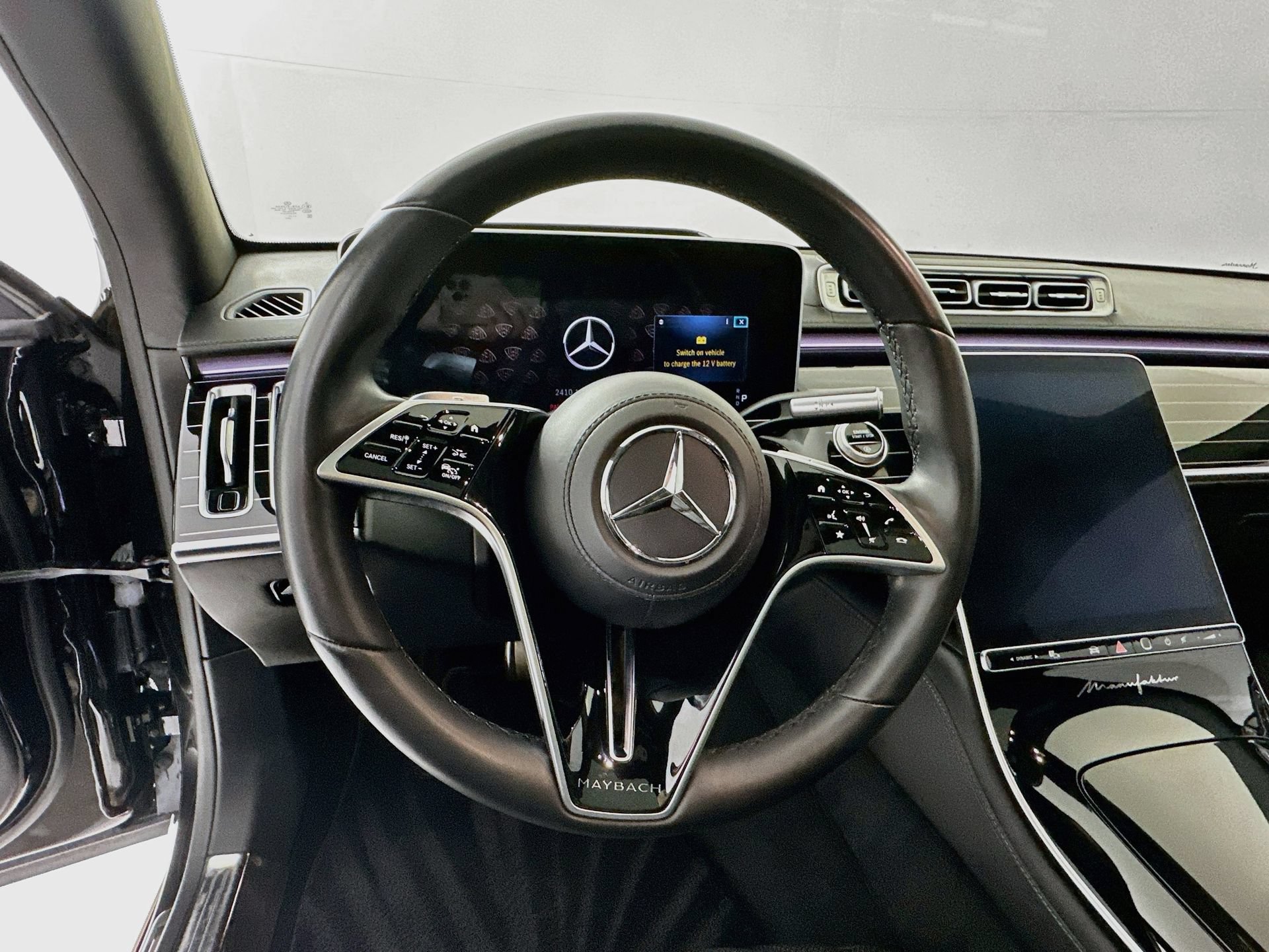 Used 2023 Mercedes-Benz Maybach S 680 4MATIC image 12