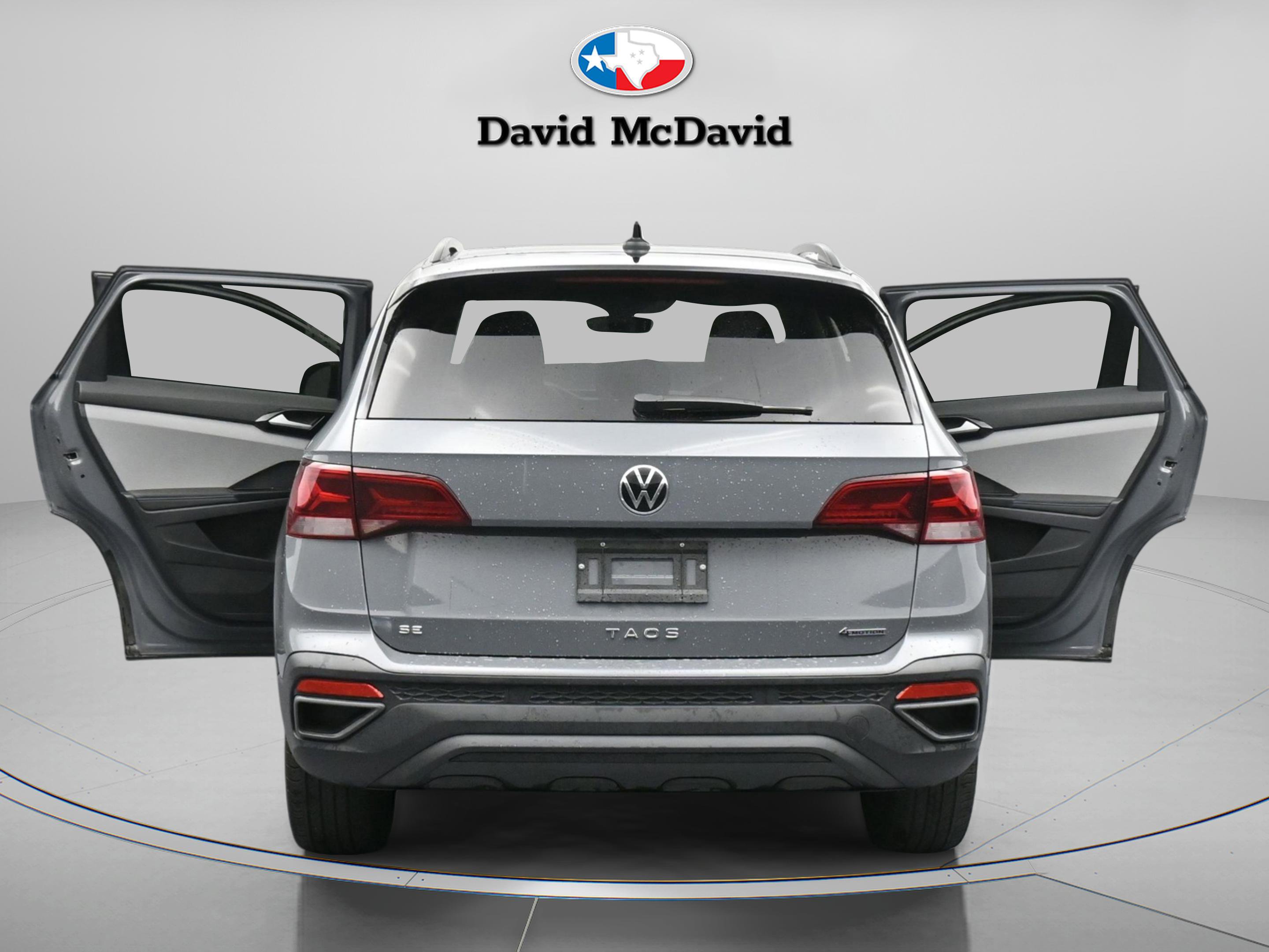 Used 2024 Volkswagen Taos SE image 15