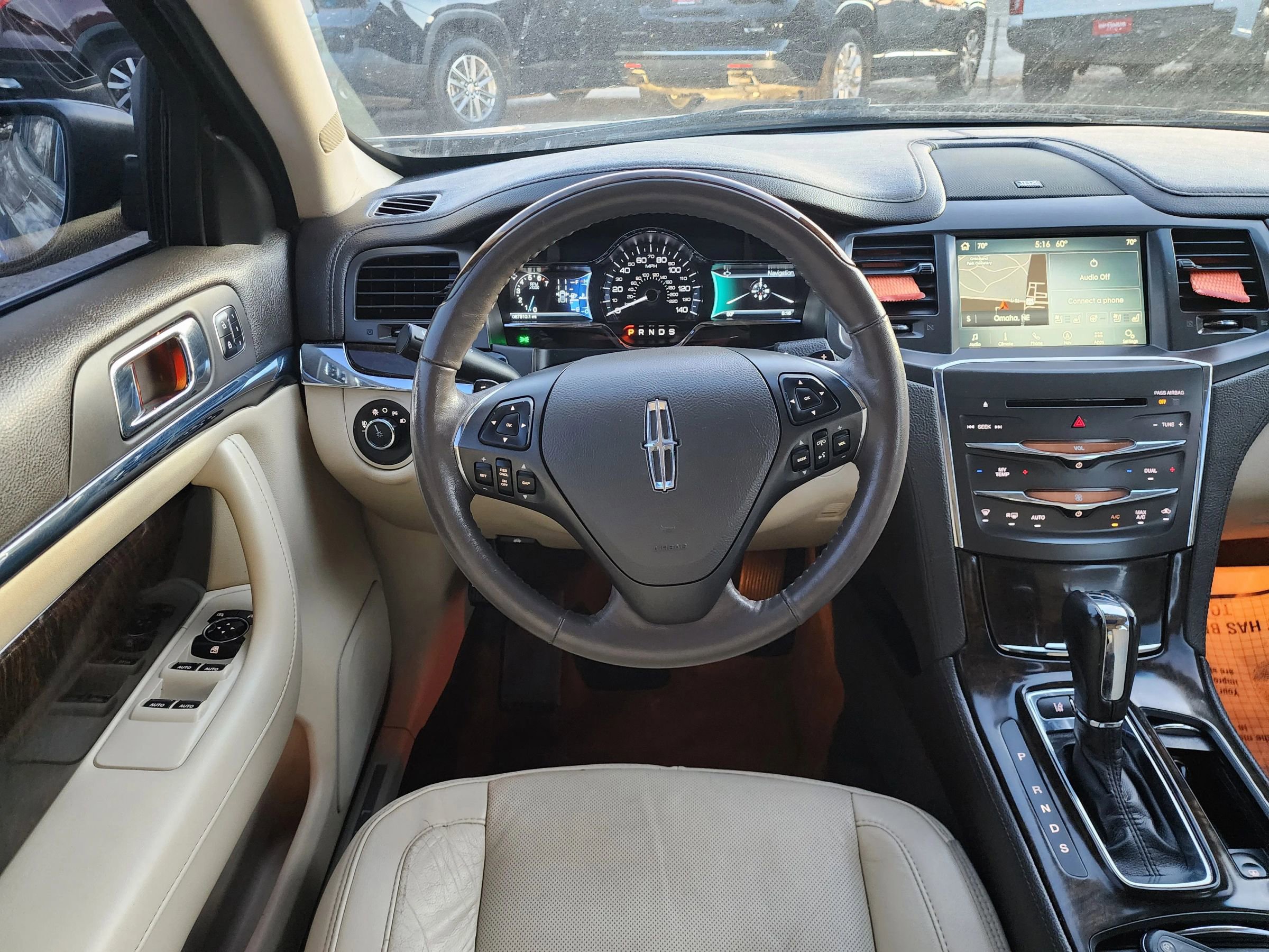 Used 2016 Lincoln MKS AWD w/ Equipment Group 201A image 10