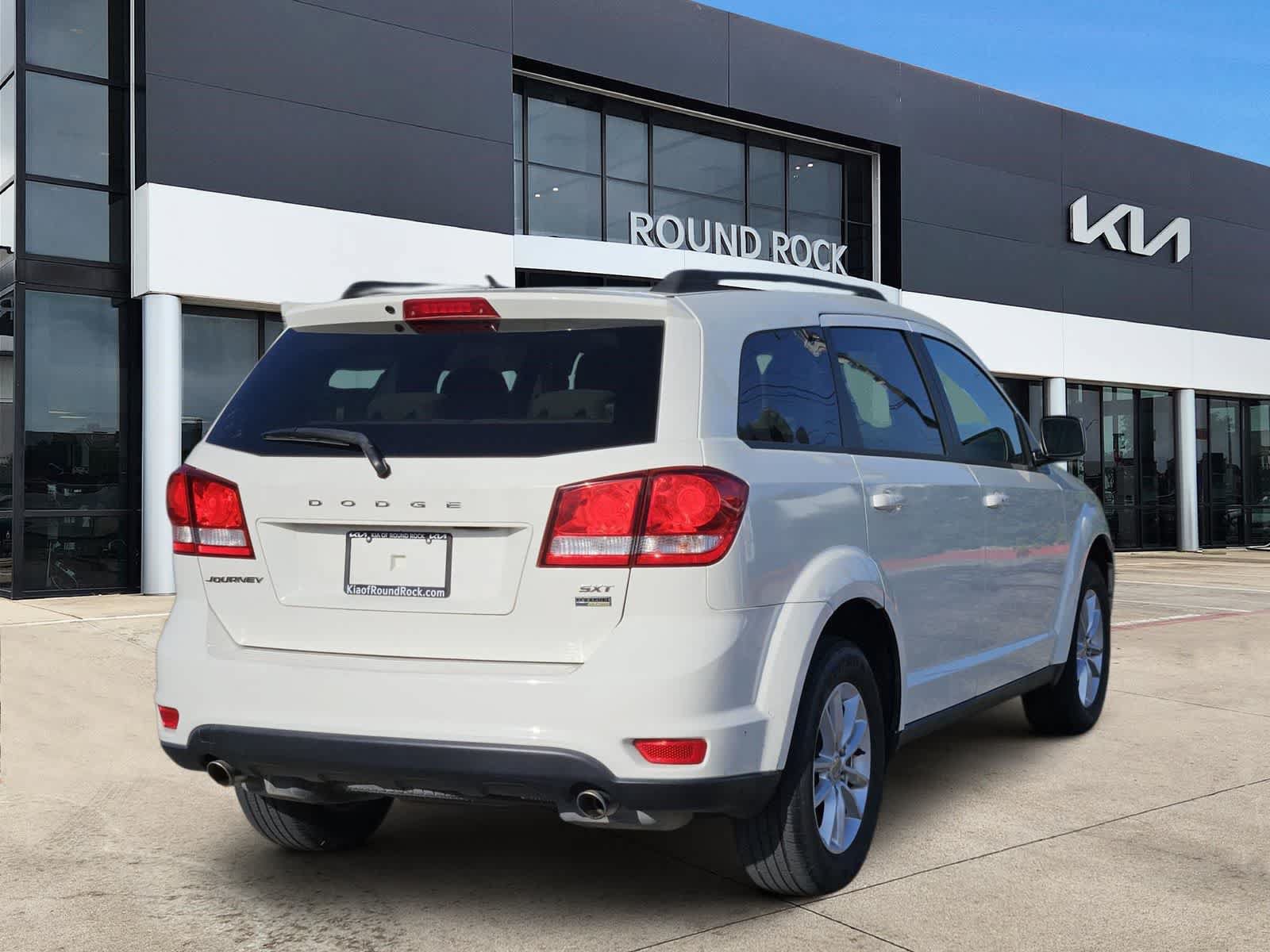 Used 2014 Dodge Journey SXT w/ Flexible Seating Group FWD image 6