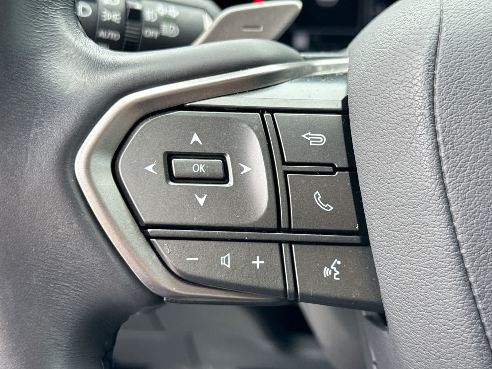 Used 2025 Lexus NX 250 FWD w/ Accessory Package (Z1) image 30