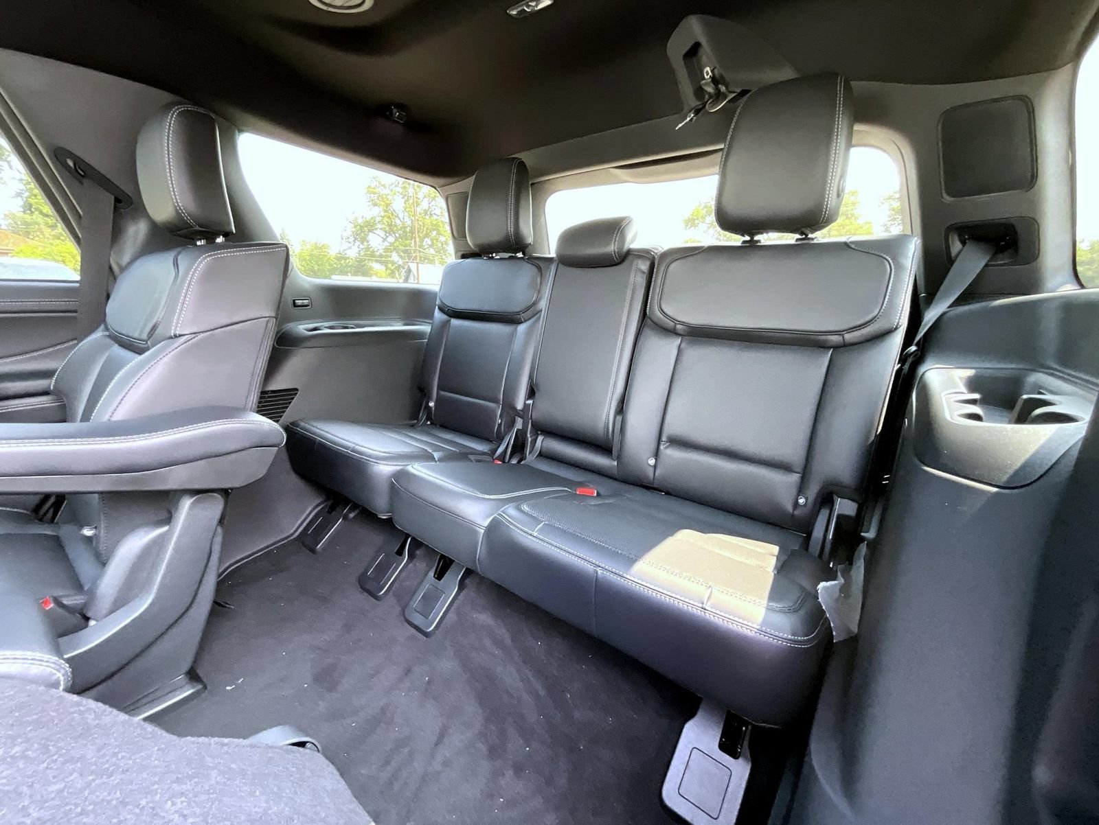 New 2027 Ford Expedition Platinum w/ Stealth Appearance Package AWD/4WD image 25