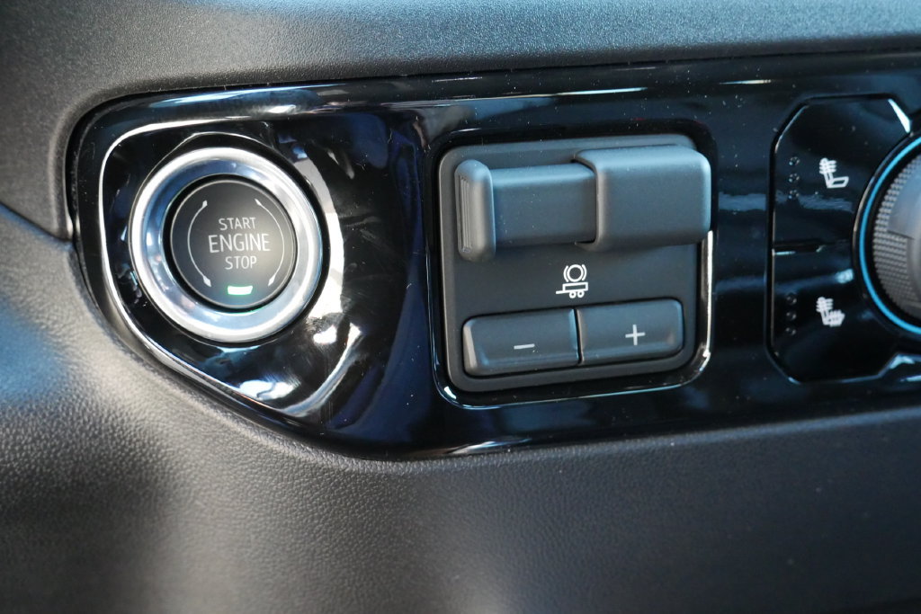 New 2026 Chevrolet Silverado 1500 RST w/ Rally Edition AWD/4WD image 30