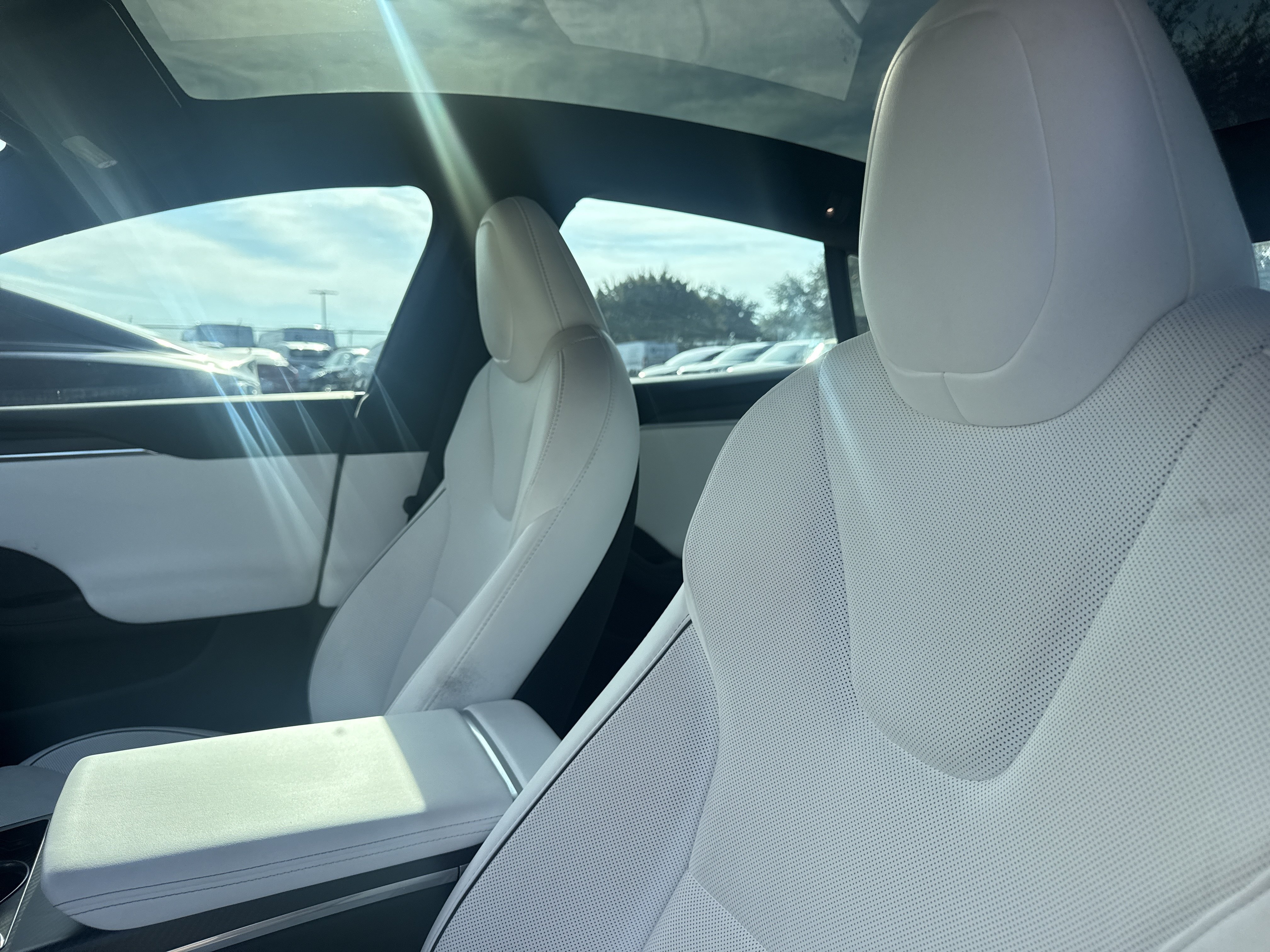 Used 2023 Tesla Model S Plaid AWD/4WD image 5