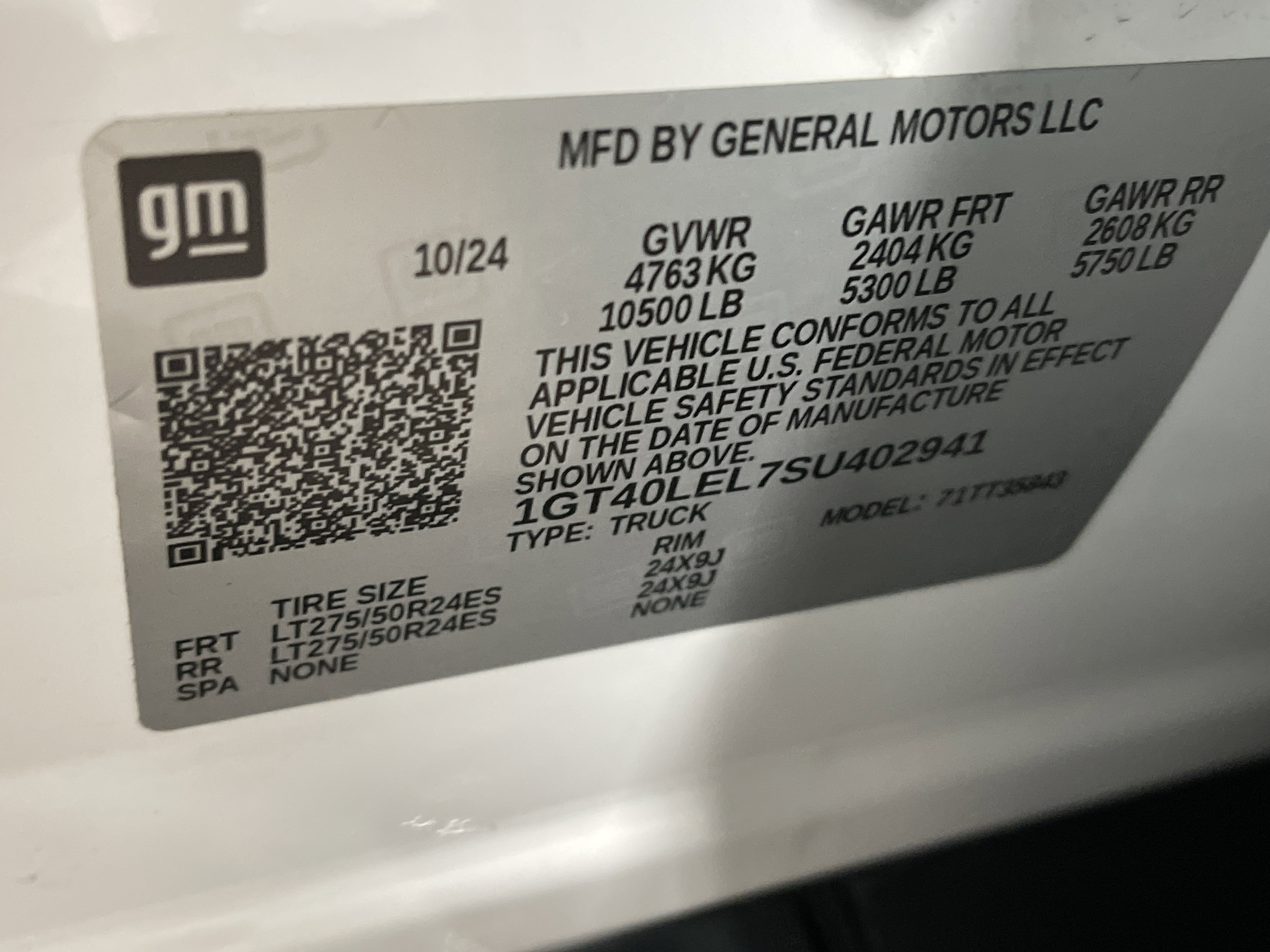 New 2025 GMC Sierra EV Denali image 30