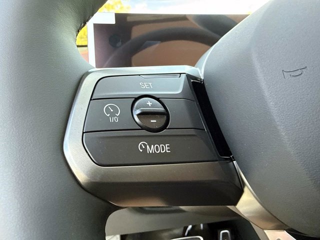 New 2026 BMW iX xDrive45 w/ M Sport Package image 37