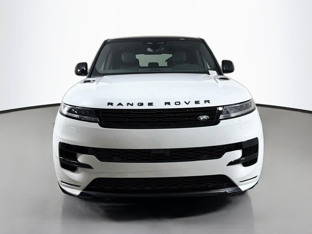 New 2027 Land Rover Range Rover Sport Dynamic SE AWD/4WD image 2
