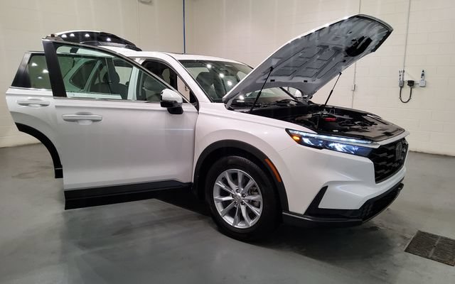Used 2024 Honda CR-V EX image 11