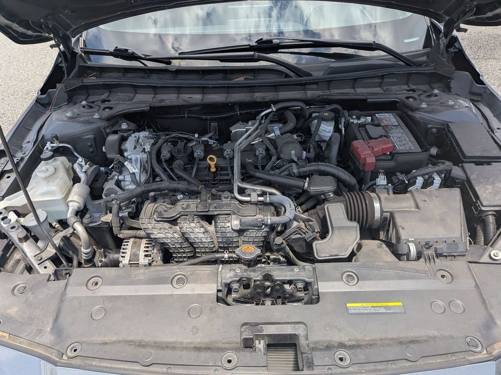 Used 2024 Nissan Altima 2.5 SV FWD image 30