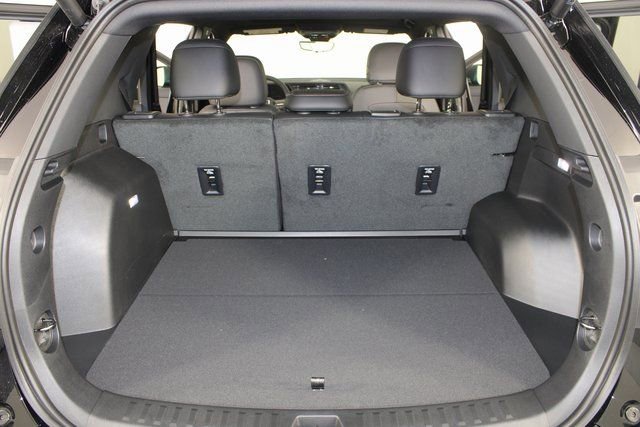 New 2026 GMC Terrain AT4 w/ Convenience Package III image 22