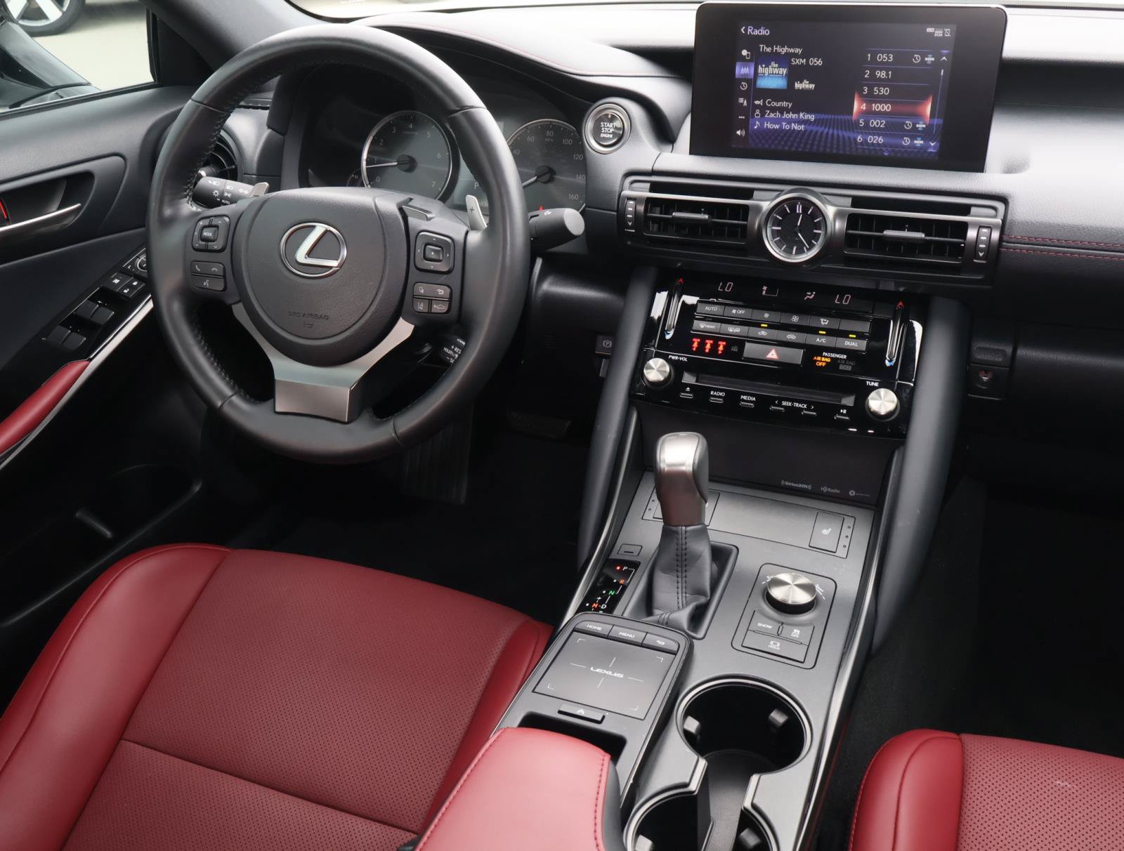 Used 2025 Lexus IS 350 F Sport RWD image 10