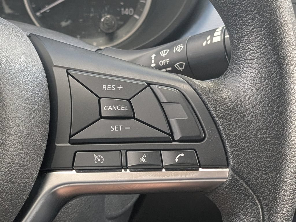 Used 2025 Nissan Versa SV FWD image 23