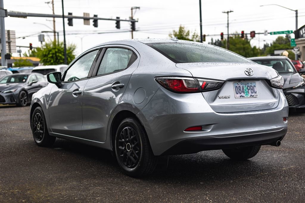 Used 2019 Toyota Yaris L FWD image 10