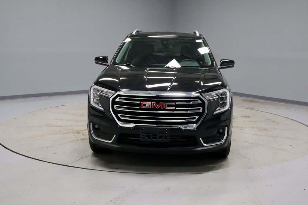 Used 2024 GMC Terrain SLT image 6
