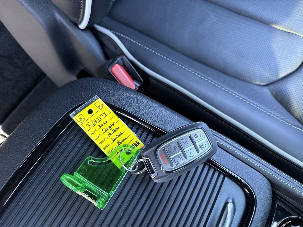 New 2026 Chrysler Pacifica Limited w/ Trailer Tow Group image 29