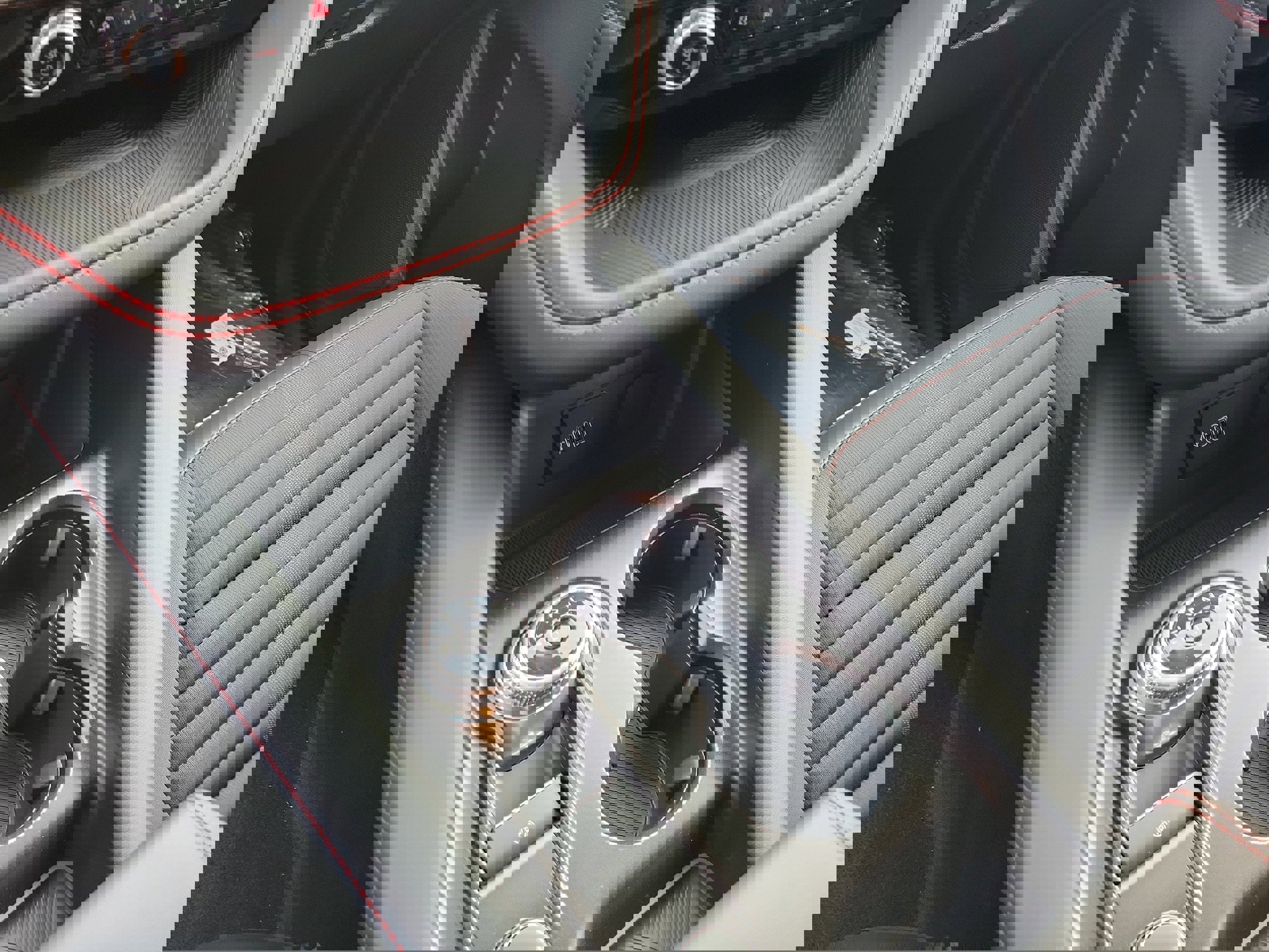 New 2026 Ford Explorer ST-Line w/ ST-Line Street Pack image 32