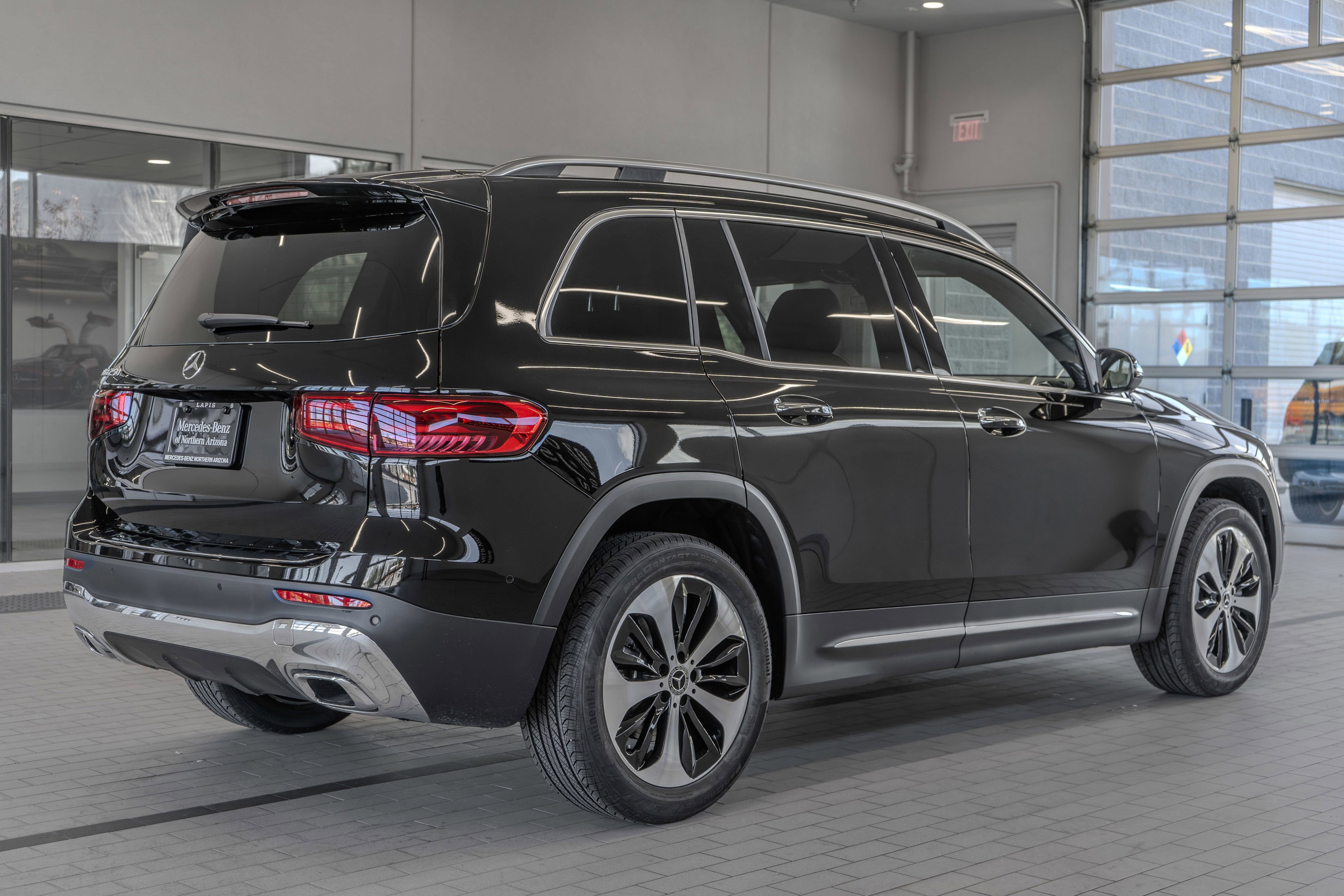 Certified 2025 Mercedes-Benz GLB 250 image 26