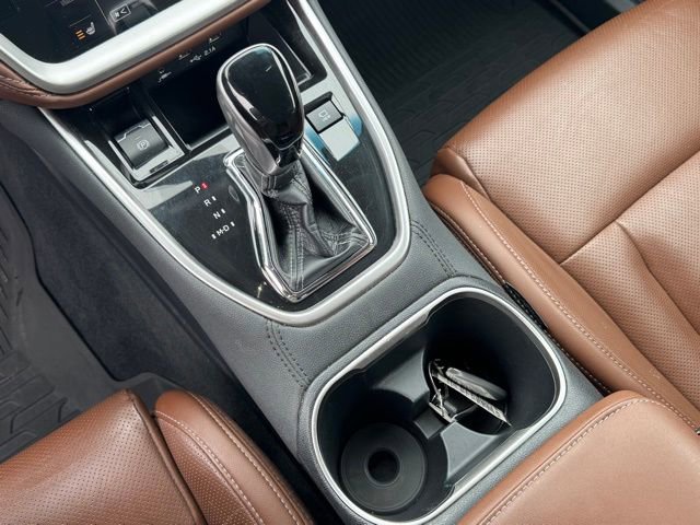 Used 2020 Subaru Outback Touring w/ Popular Package #2 image 26