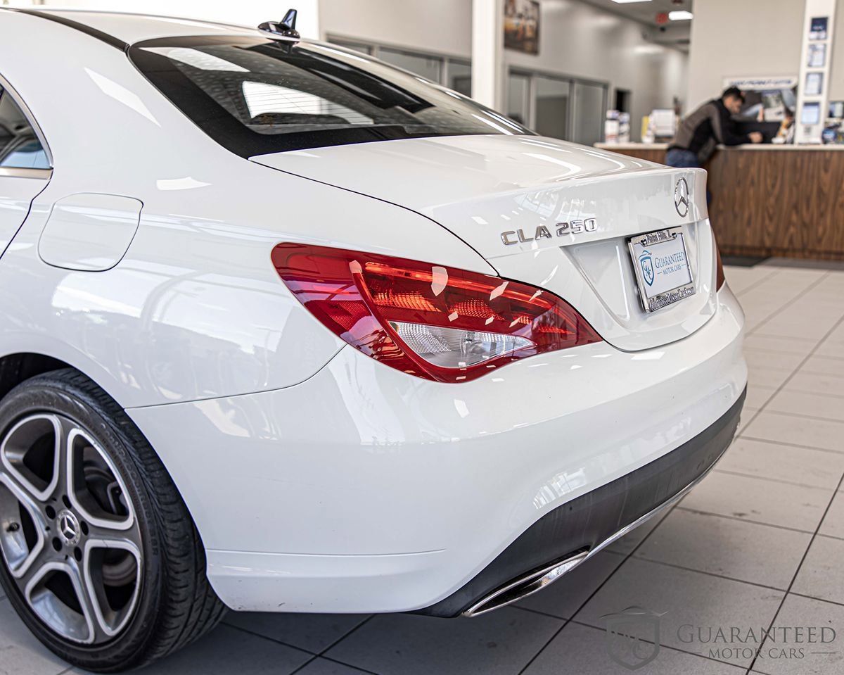 Used 2018 Mercedes-Benz CLA 250 image 12