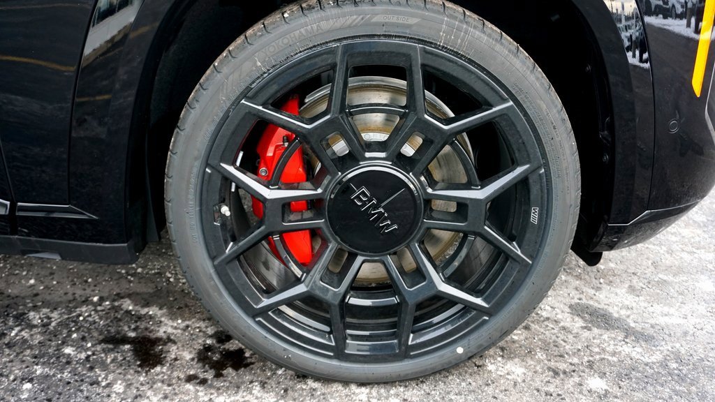 New 2026 BMW XM Label Red image 5