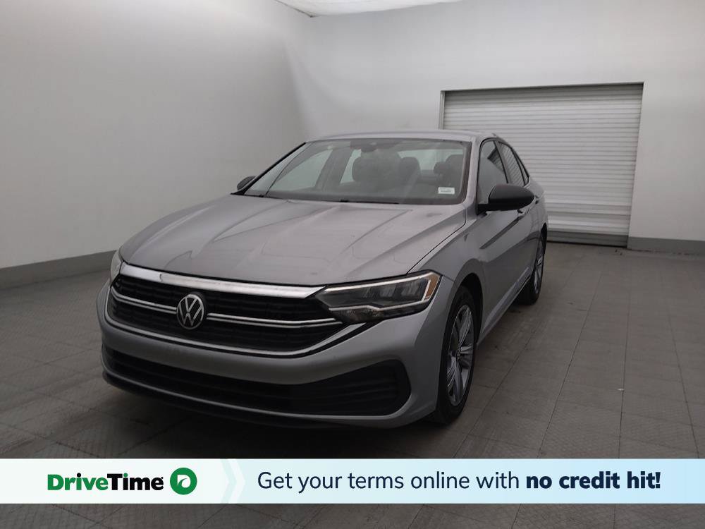 Used 2024 Volkswagen Jetta SE FWD image 1