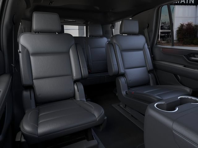 New 2026 GMC Yukon Denali w/ Denali Reserve Package AWD/4WD image 17