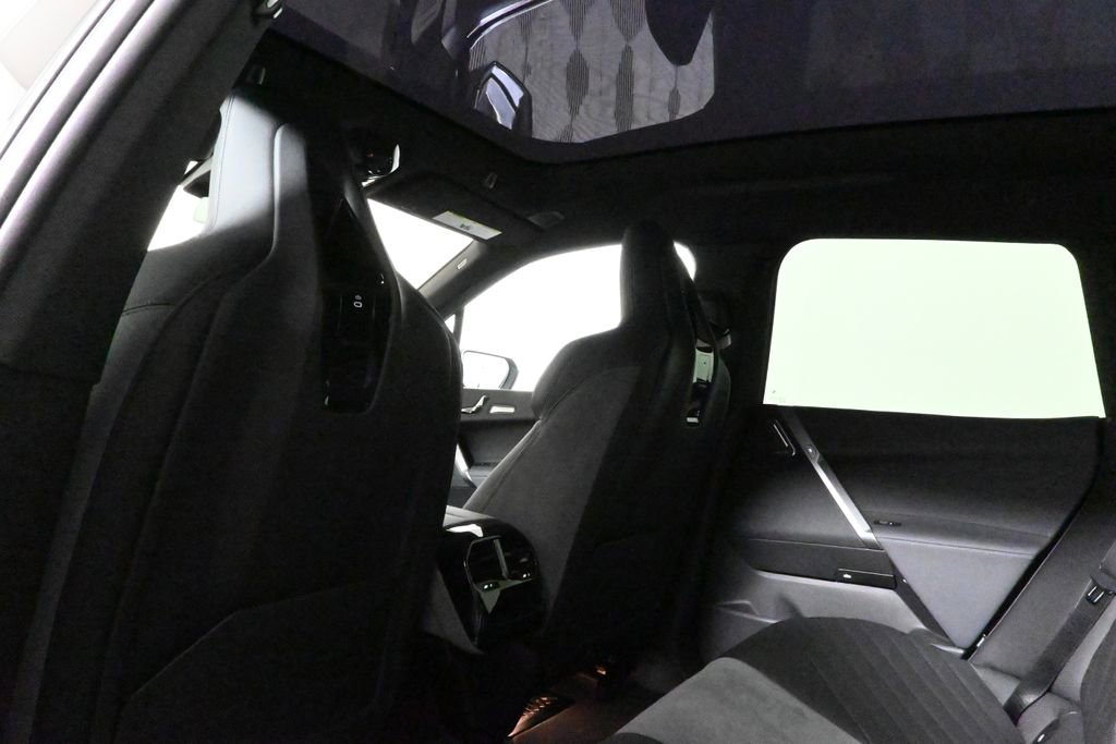 Used 2026 BMW iX xDrive45 w/ M Sport Package image 31