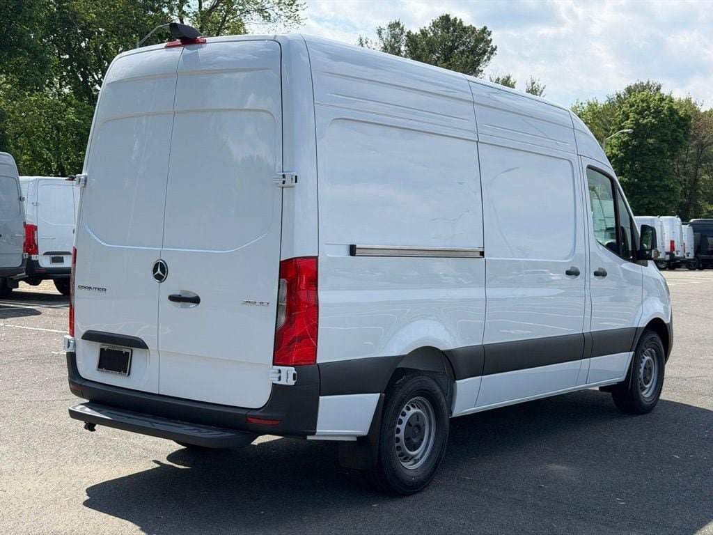 New 2026 Mercedes-Benz Sprinter 2500 image 4
