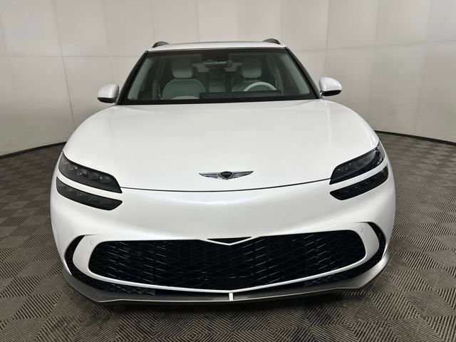 Used 2025 Genesis GV60 Advanced image 8