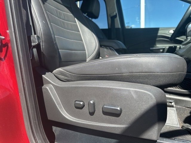 Used 2016 Ford Escape Titanium image 22