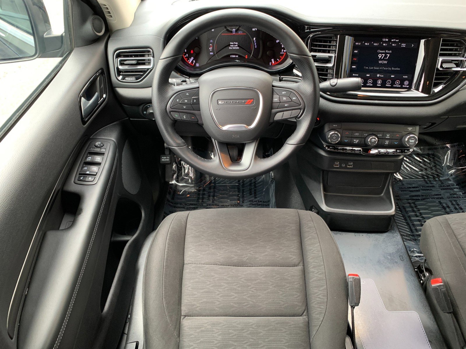 Used 2022 Dodge Durango AWD image 19