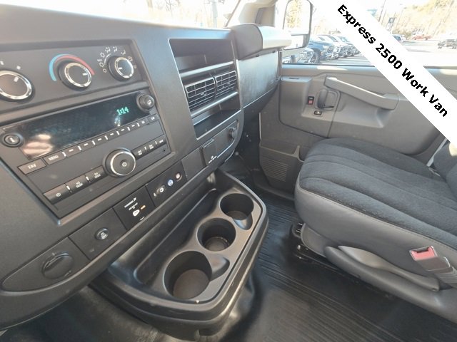 Used 2024 Chevrolet Express 2500 w/ Driver Convenience Package image 28