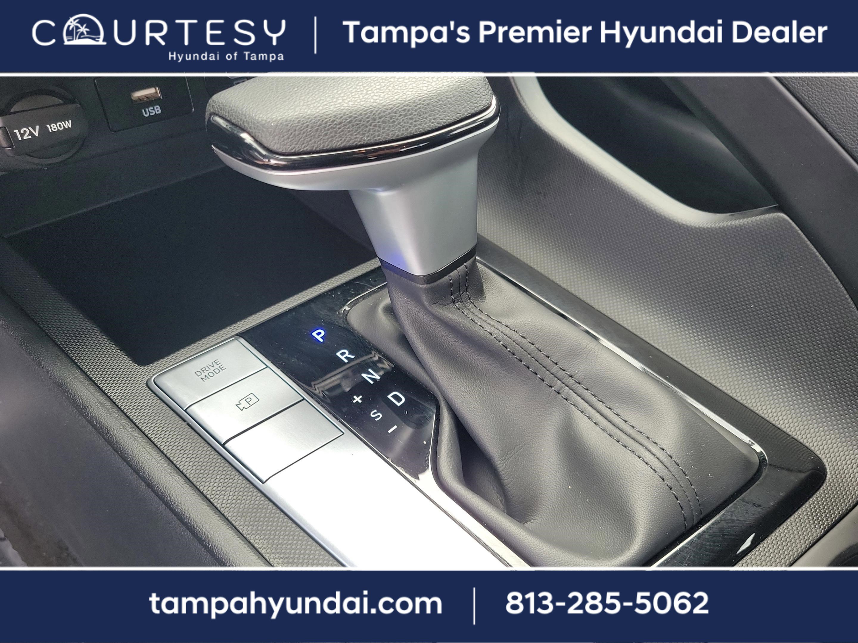 Certified 2024 Hyundai Elantra SEL image 23