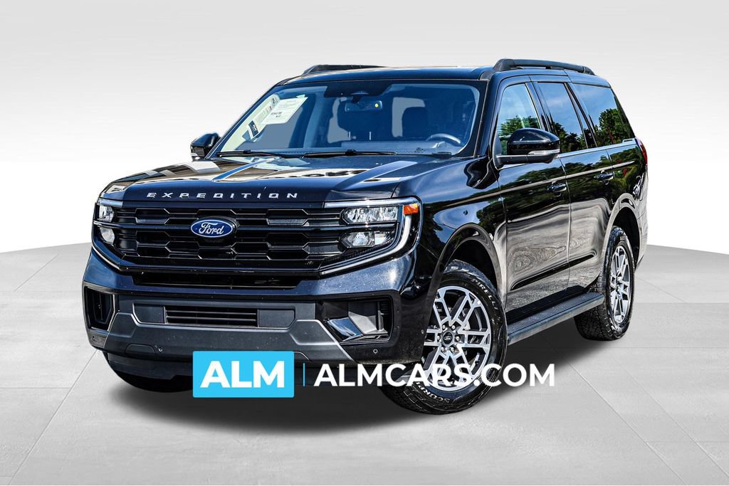 Used 2025 Ford Expedition Active AWD/4WD image 1