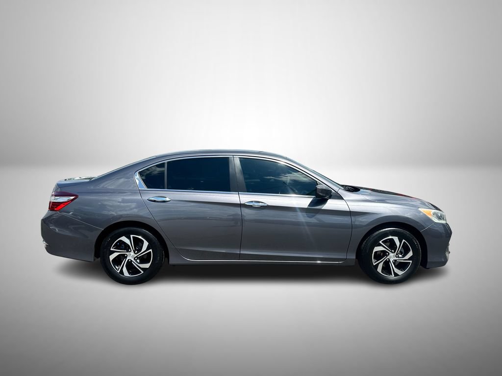 Used 2017 Honda Accord LX image 5
