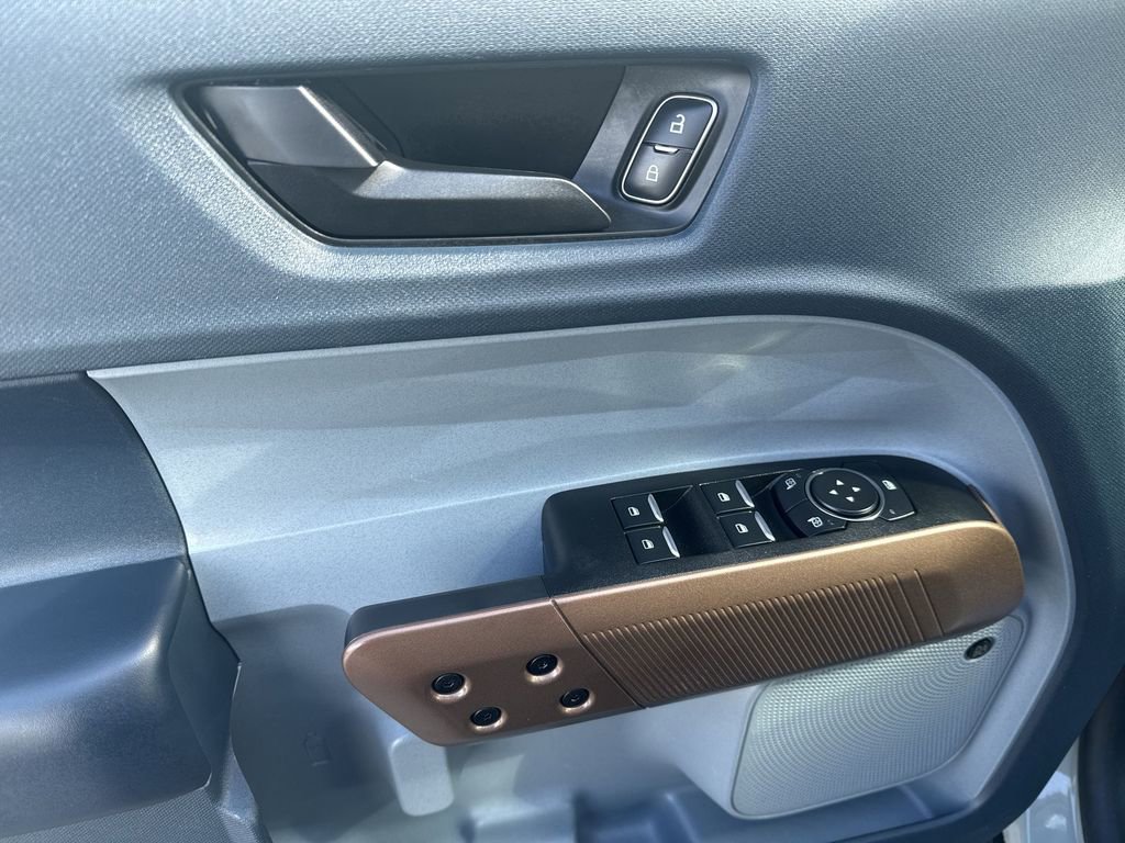 Used 2023 Ford Maverick Lariat w/ Lariat Luxury Package image 15