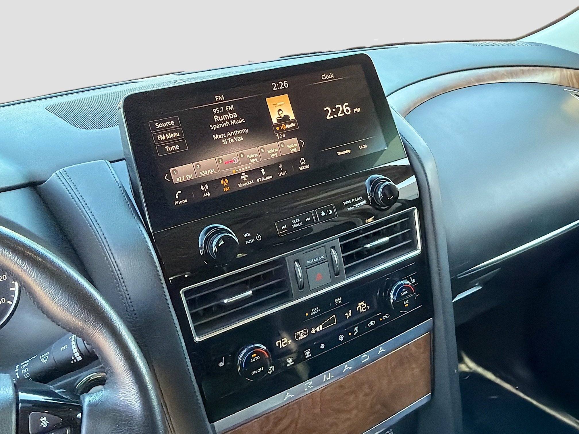 Used 2023 Nissan Armada SL w/ Captain's Chairs Package image 28