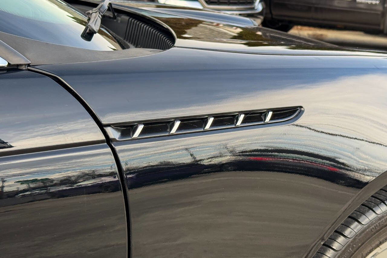 Used 2002 Ford Thunderbird Deluxe image 18