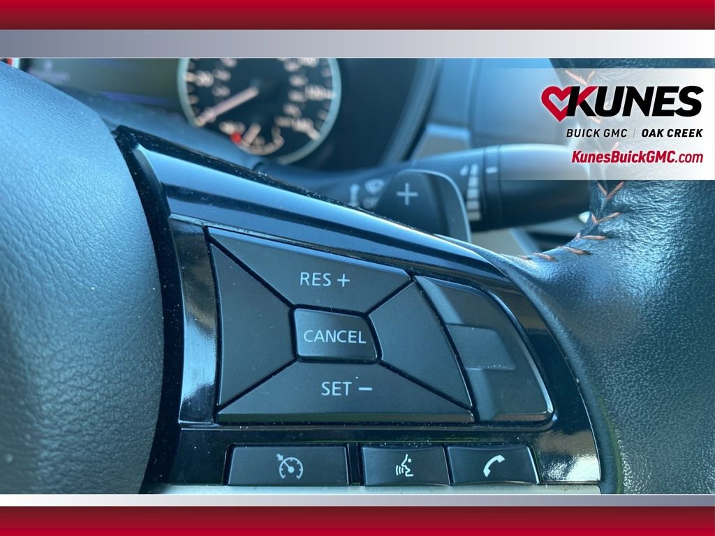 Used 2024 Nissan Altima 2.5 SR image 12