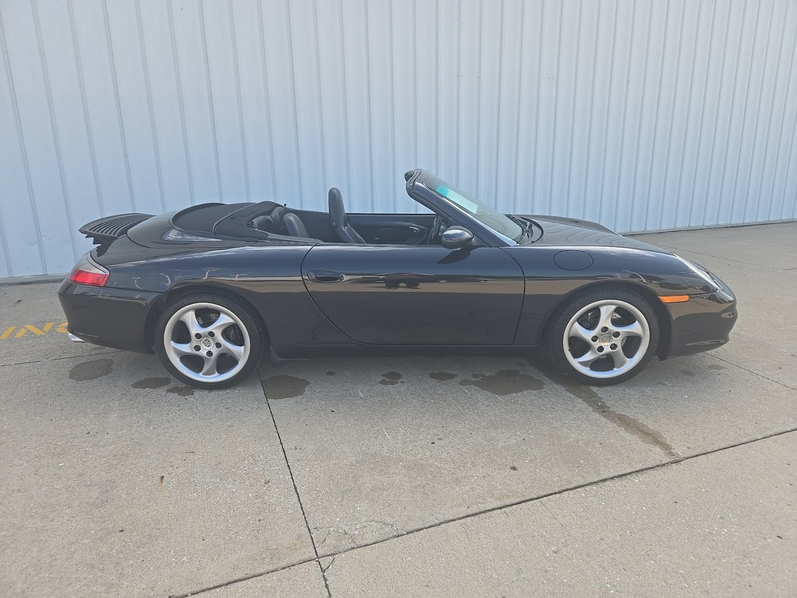 Used 2002 Porsche 911 Carrera RWD image 11