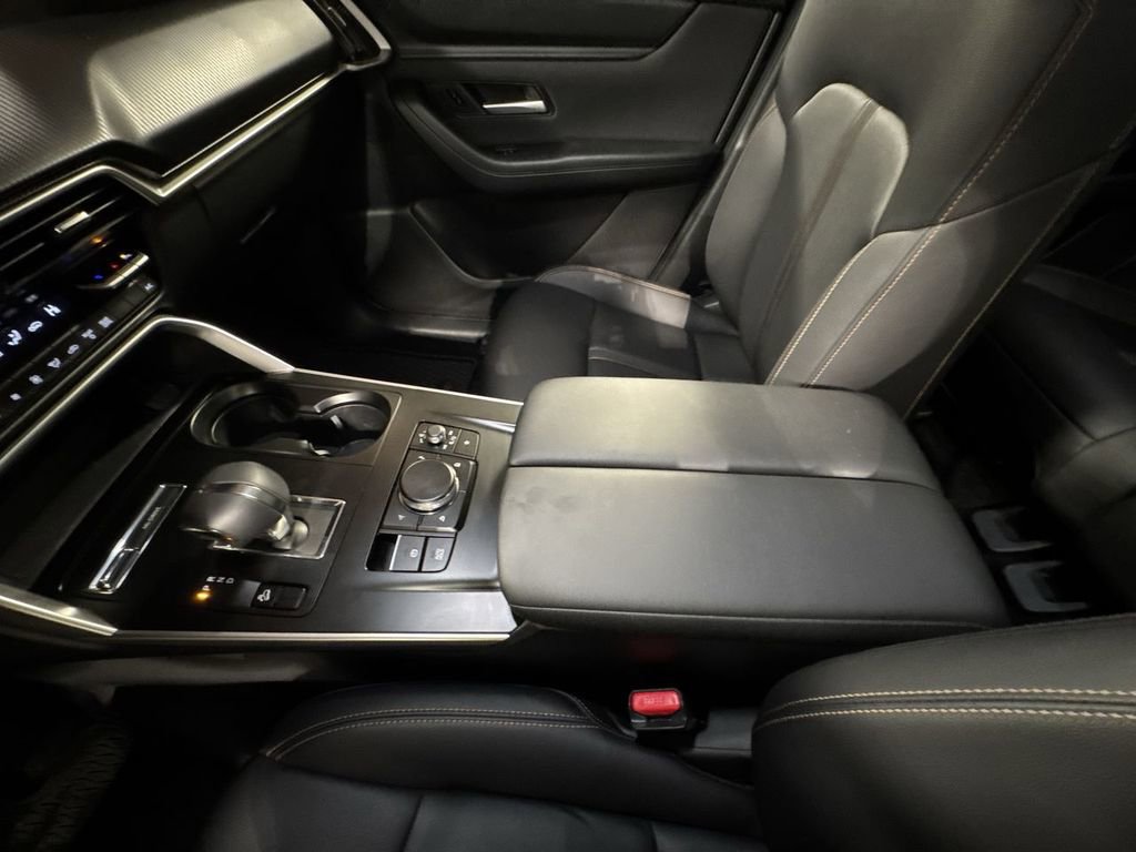 Used 2025 MAZDA CX-90 3.3 Turbo w/ Select Package image 27