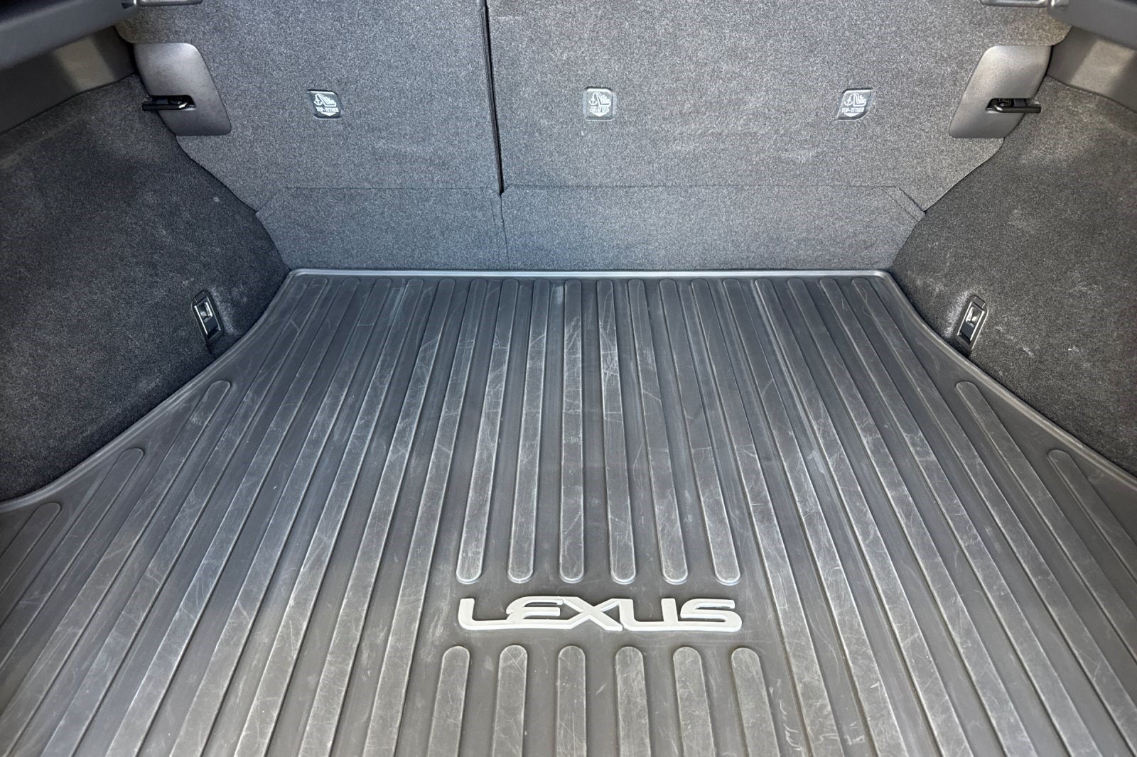 Certified 2026 Lexus RZ 450e AWD w/ Technology Package image 19