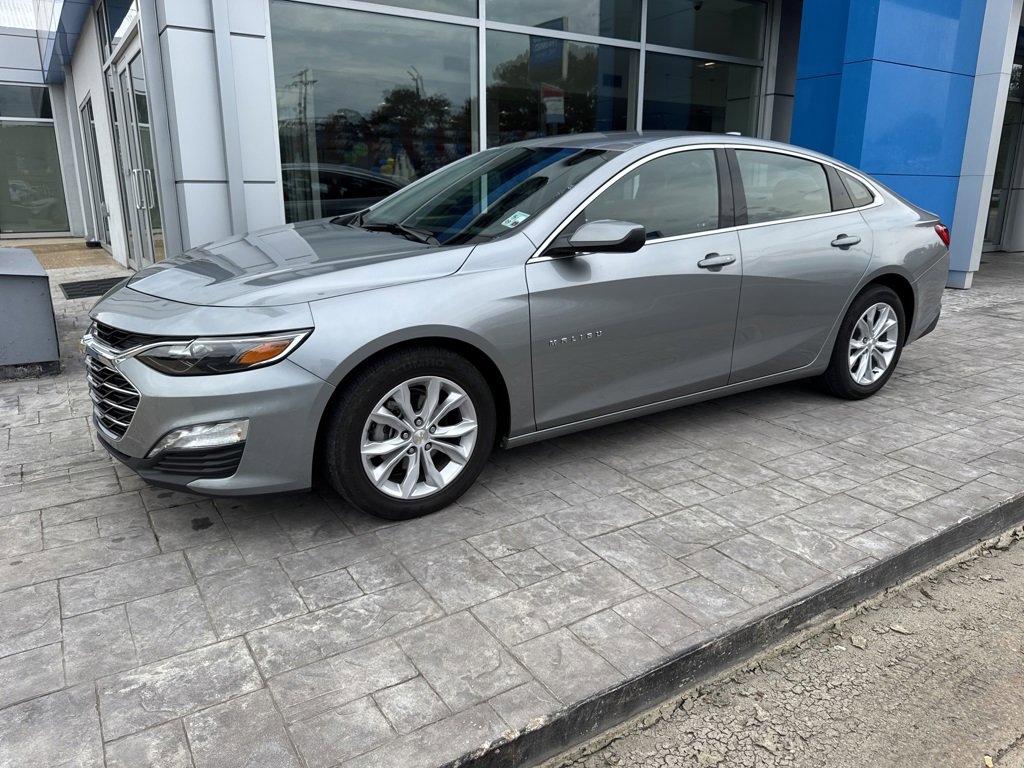 Used 2025 Chevrolet Malibu LT