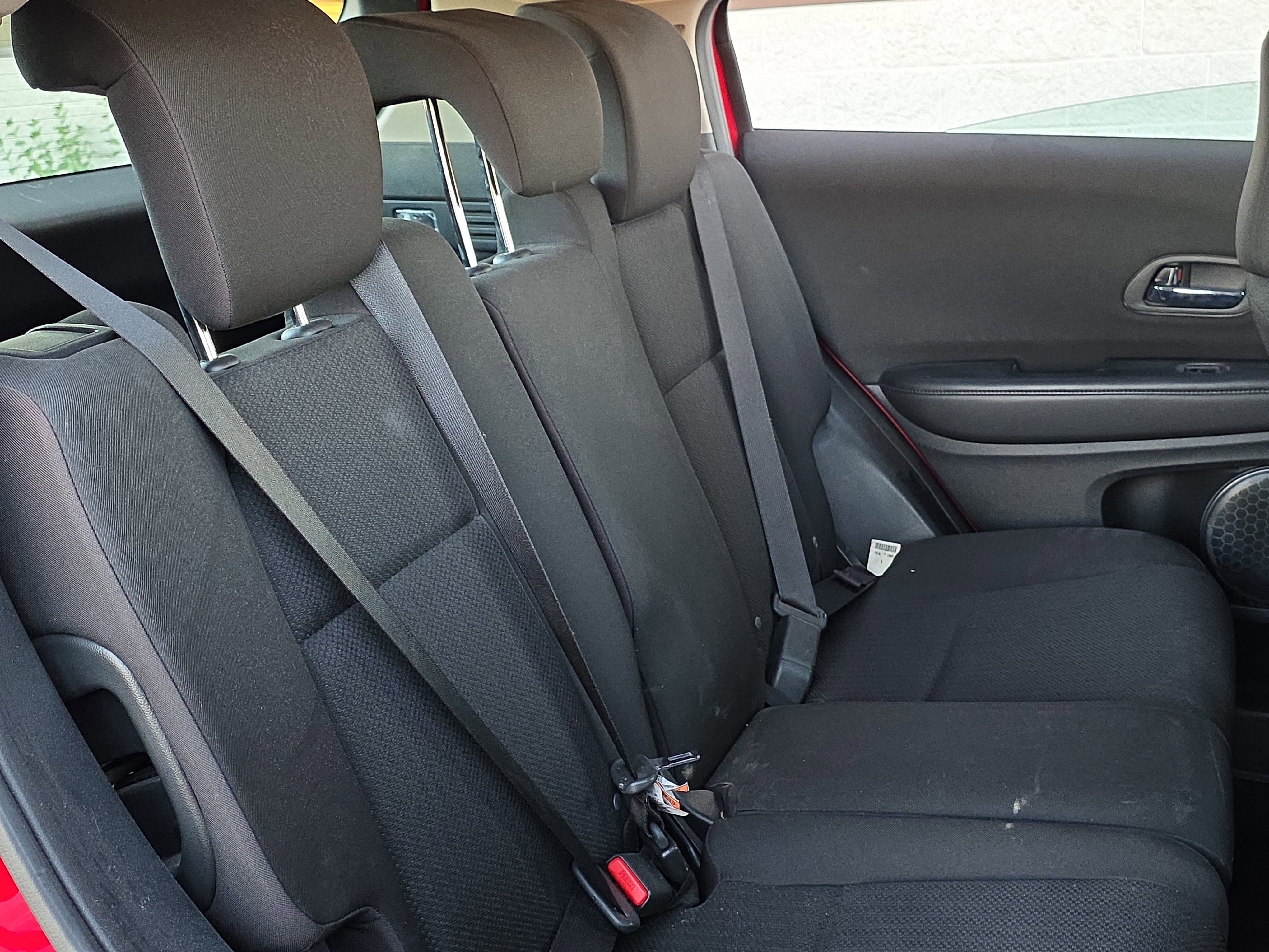 Used 2017 Honda HR-V LX image 26