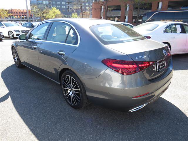 Used 2025 Mercedes-Benz C 300 4MATIC Sedan image 2