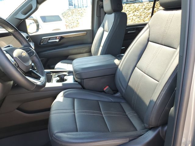 New 2026 Chevrolet Tahoe High Country w/ LPO, Illumination Package AWD/4WD image 17