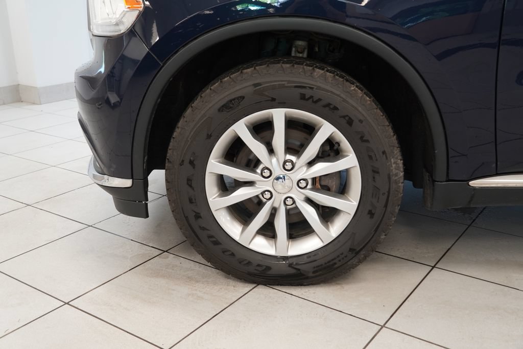 Used 2018 Dodge Durango SXT AWD/4WD image 16